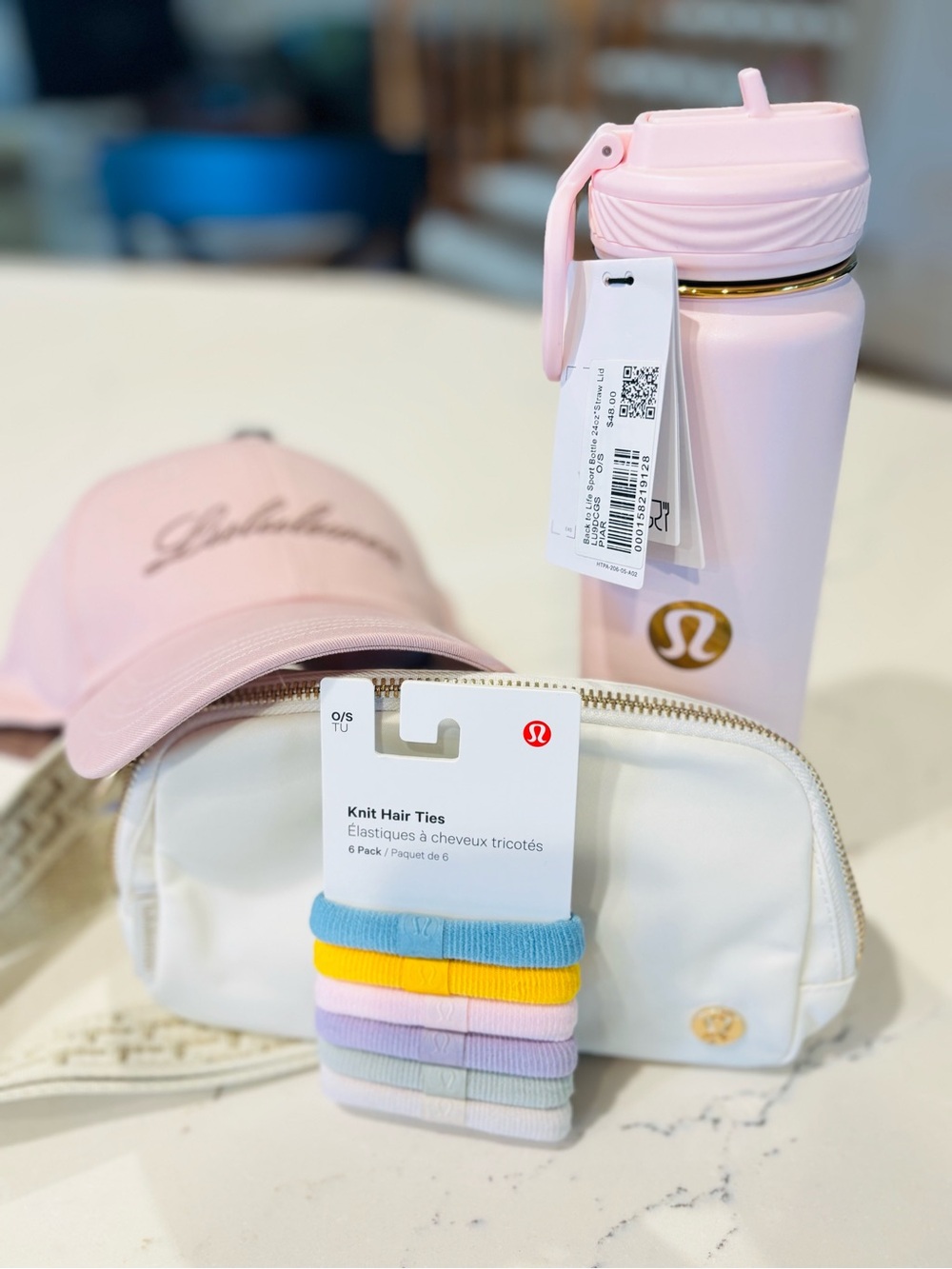 lululemon Pretty In Pink Bundle—Water Bottle, Cap & Accessories, NWT + Gift Bag - Picture 1 of 13